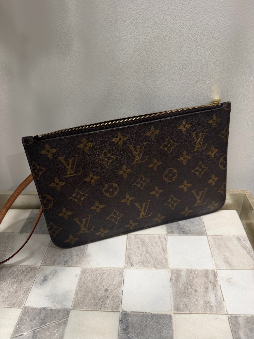 Louis Vuitton Monogram Neverfull Clutch Wristlet